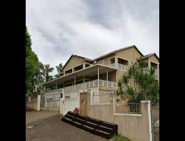 2 BEDROOM PROPERTY TO RENT IN AVOCA